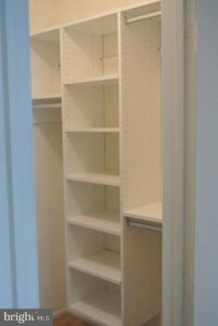 11800 Old Georgetown Road, Unit 1220 North Bethesda, MD 20852 - Photo 18 of 33