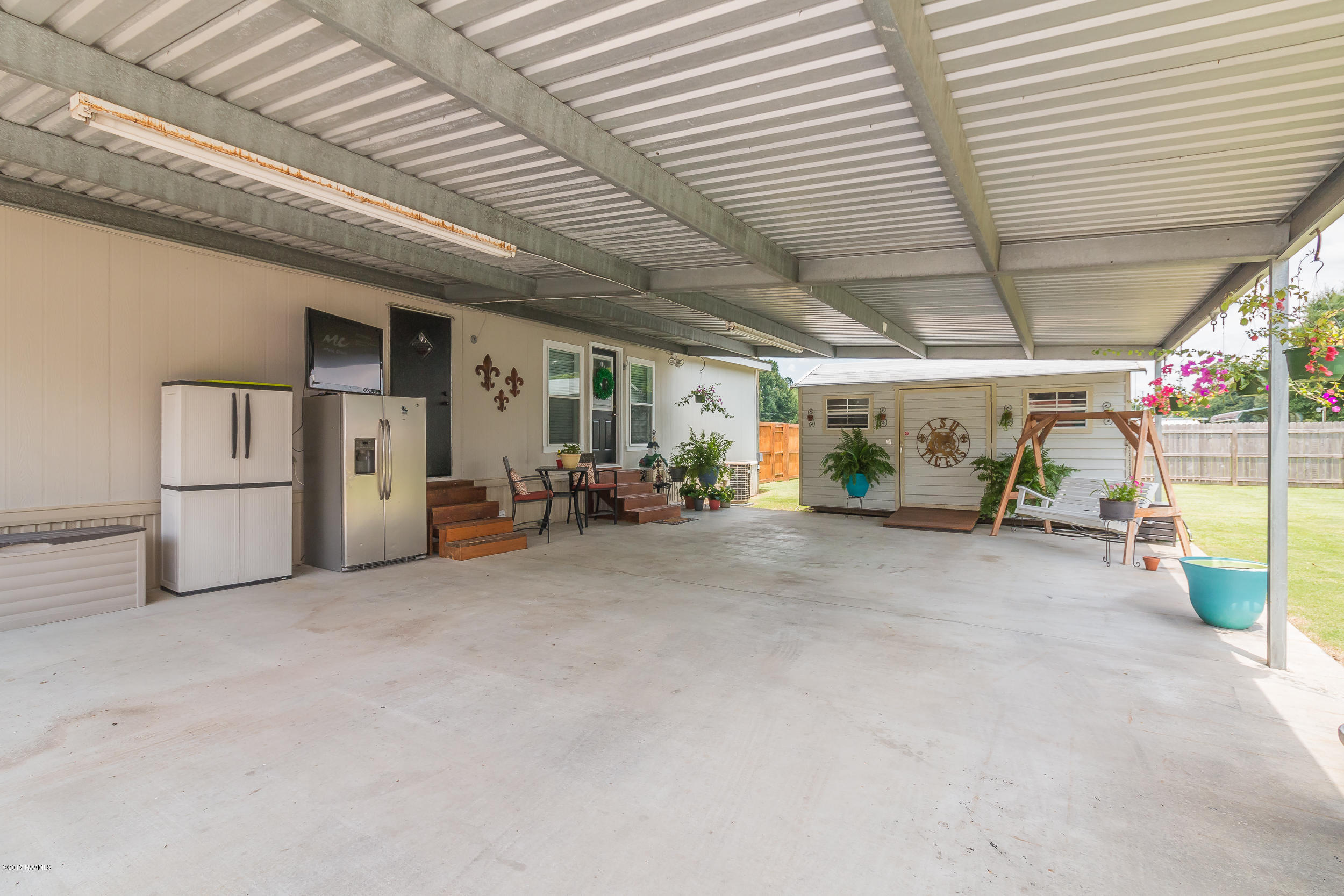 437 Benoit Road Carencro, LA 70520 - Photo 12 of 34 Gallery Image 12