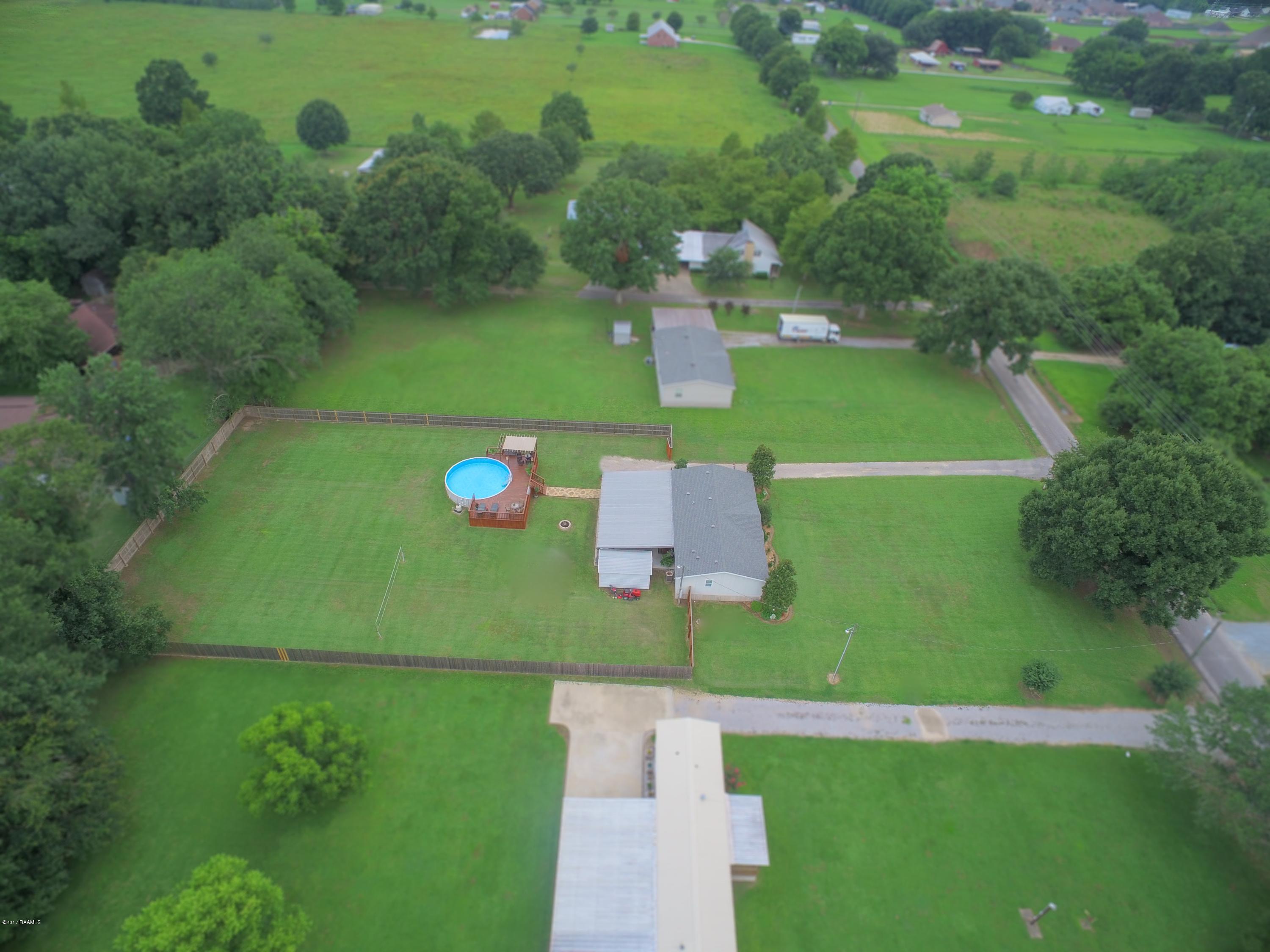 437 Benoit Road Carencro, LA 70520 - Photo 31 of 34 Gallery Image 31