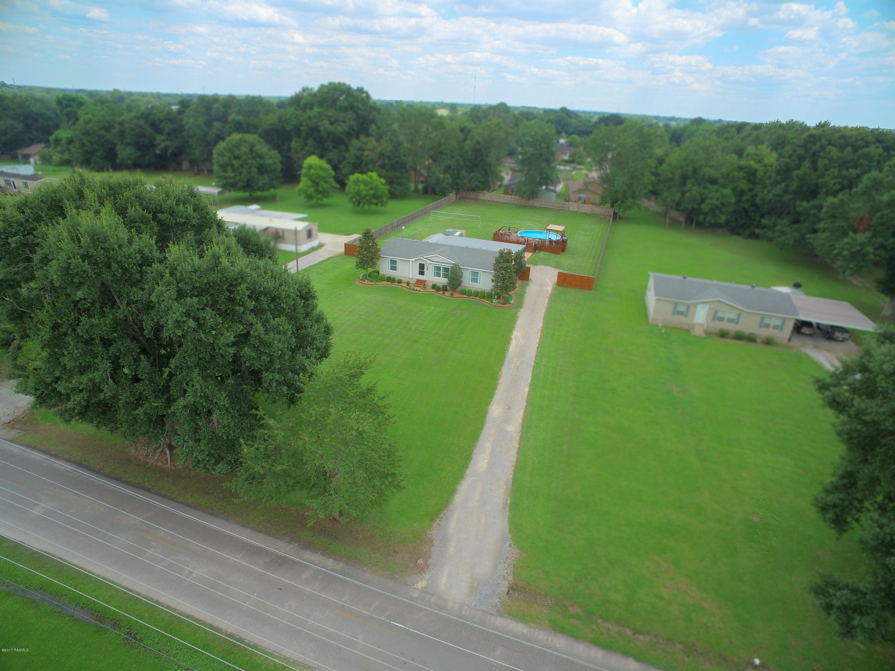437 Benoit Road Carencro, LA 70520 - Photo 32 of 34 Gallery Image 32