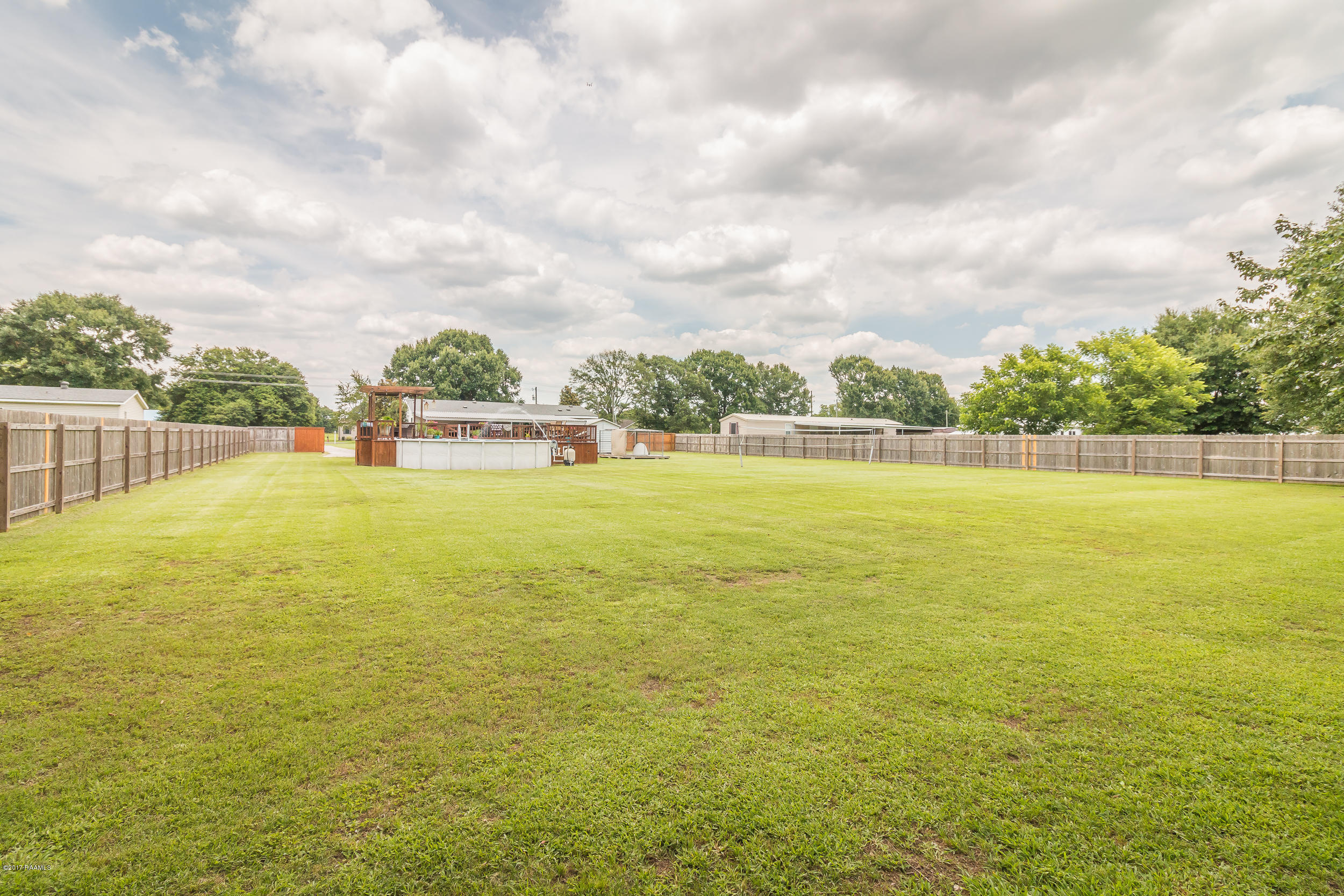 437 Benoit Road Carencro, LA 70520 - Photo 5 of 34 Gallery Image 5