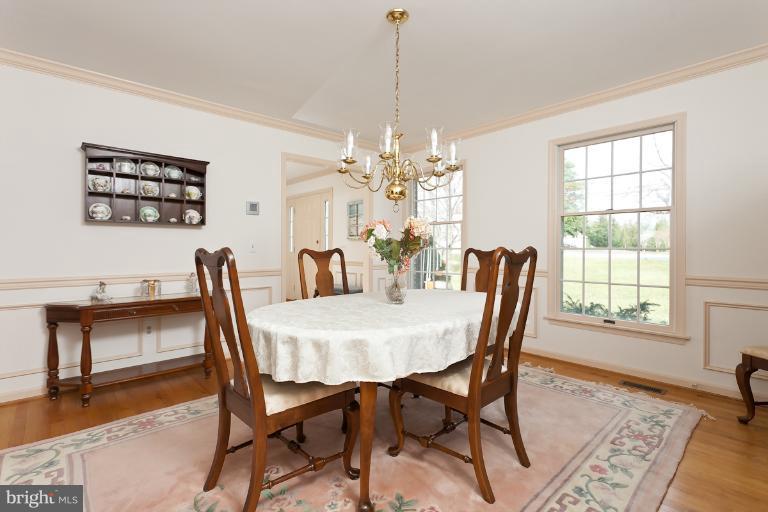3619 Stansbury Mill Road Phoenix, MD 21131 - Photo 18 of 30 Dining Room