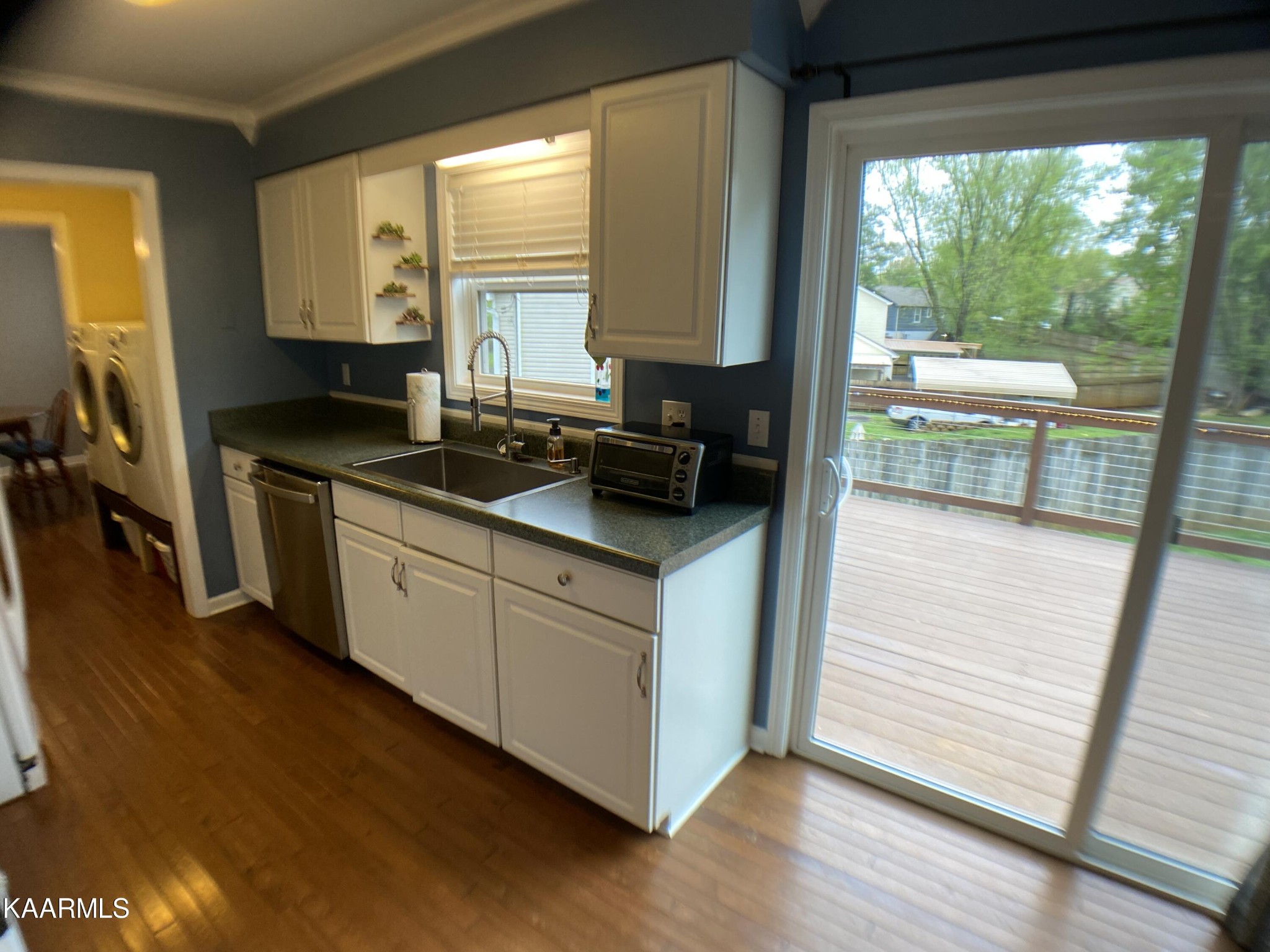 2433 Bishops Bridge Road Knoxville, TN 37922 - Photo 17 of 47 Gallery Image 17