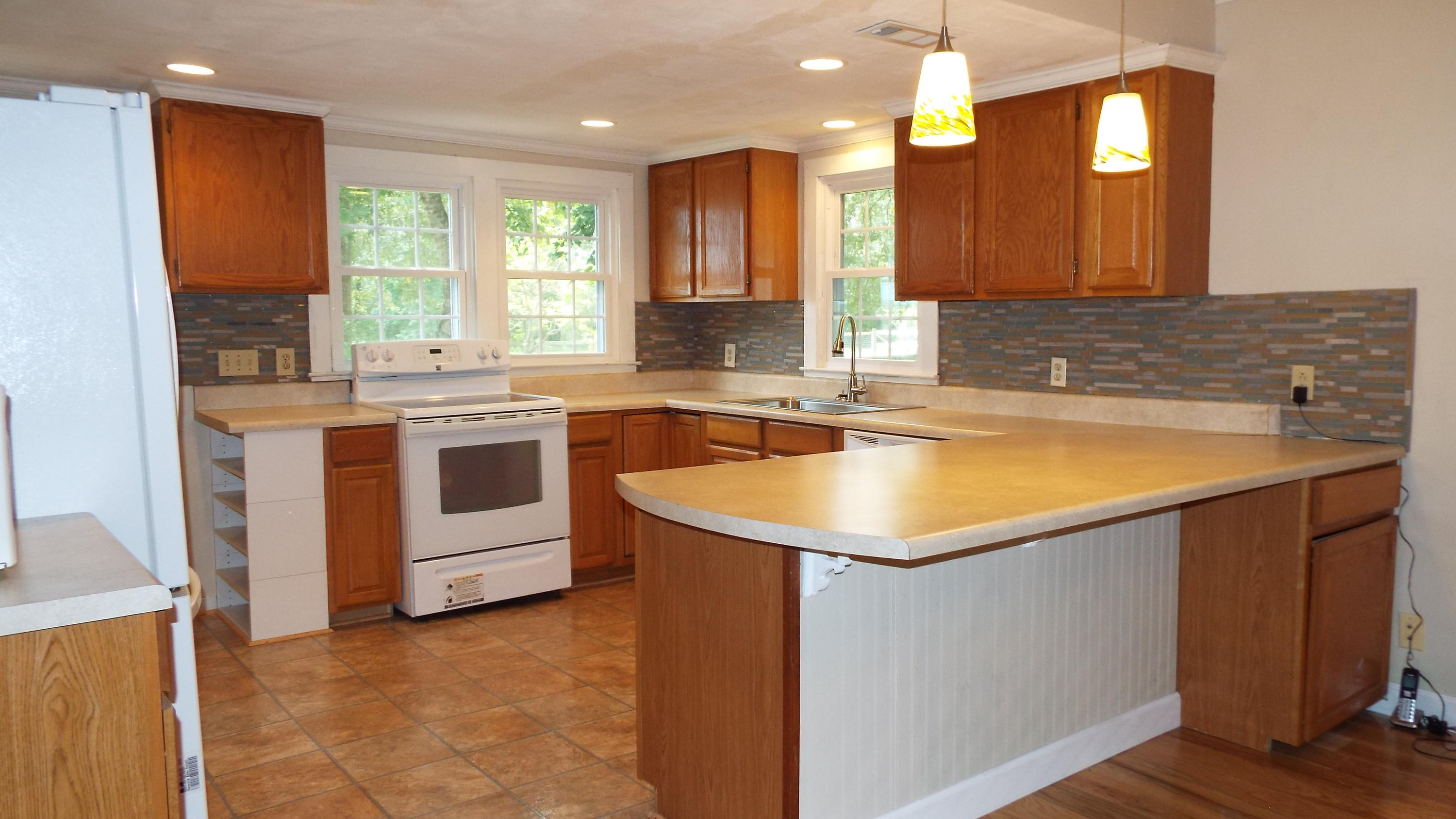4455 Red Oak Road Cottageville, SC 29435 - Photo 15 of 41 Functional Kitchen