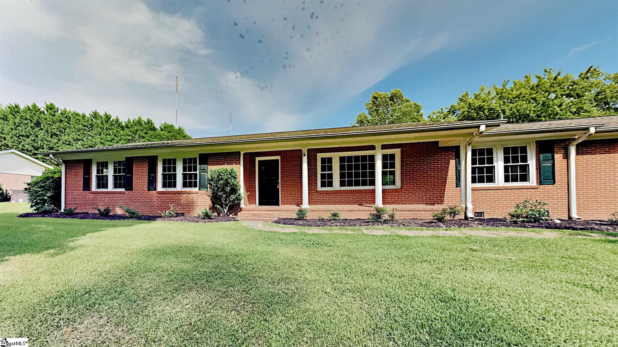 200 Elmhurst Road Greenville, SC 29611 - Photo 1 of 21 Gallery Image 1