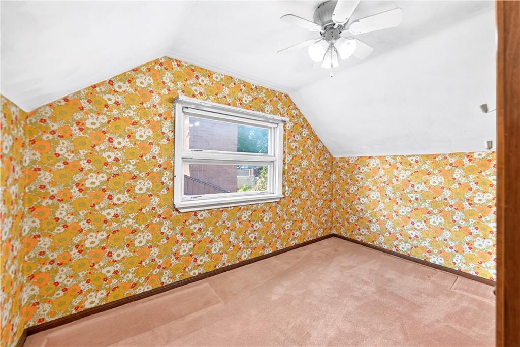 2980 Ruthwood Avenue Pittsburgh, PA 15227 - Photo 30 of 49 Upper level