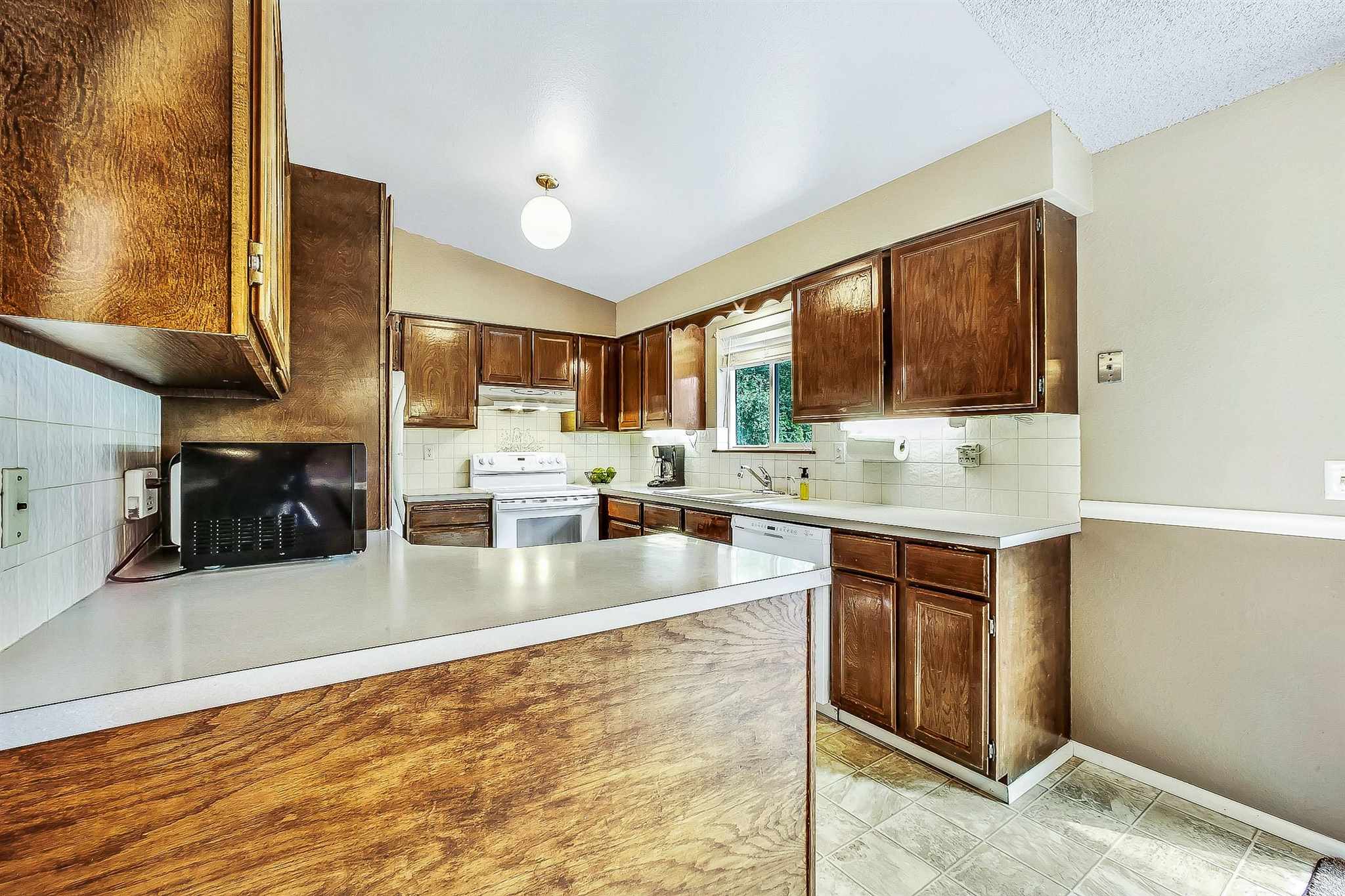312 North Mamer Road Spokane Valley, WA 99216 - Photo 6 of 19