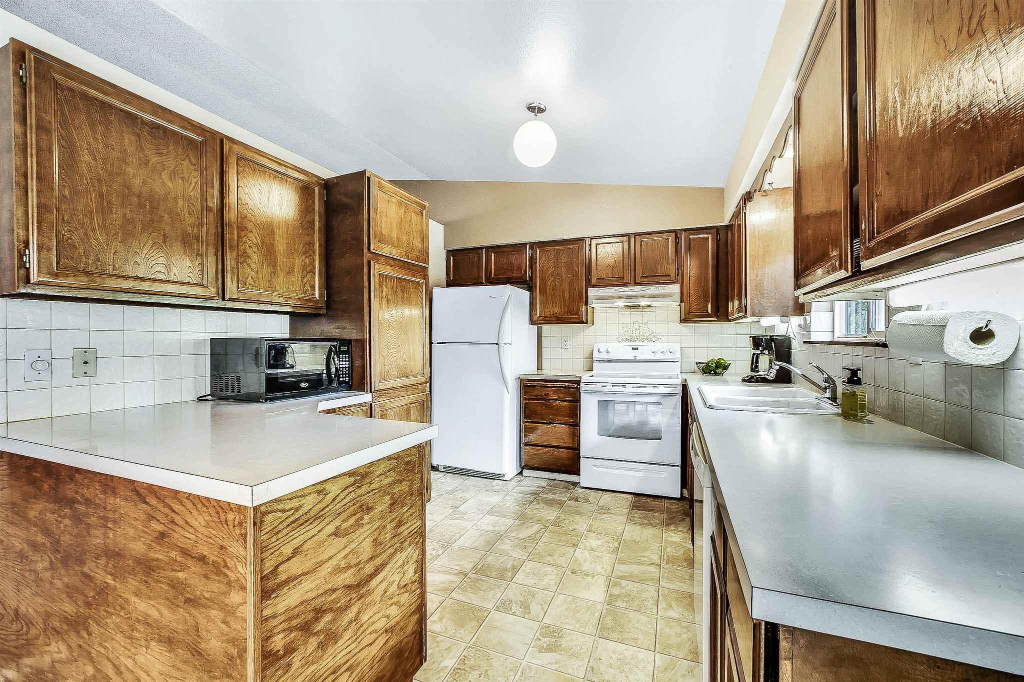 312 North Mamer Road Spokane Valley, WA 99216 - Photo 7 of 19