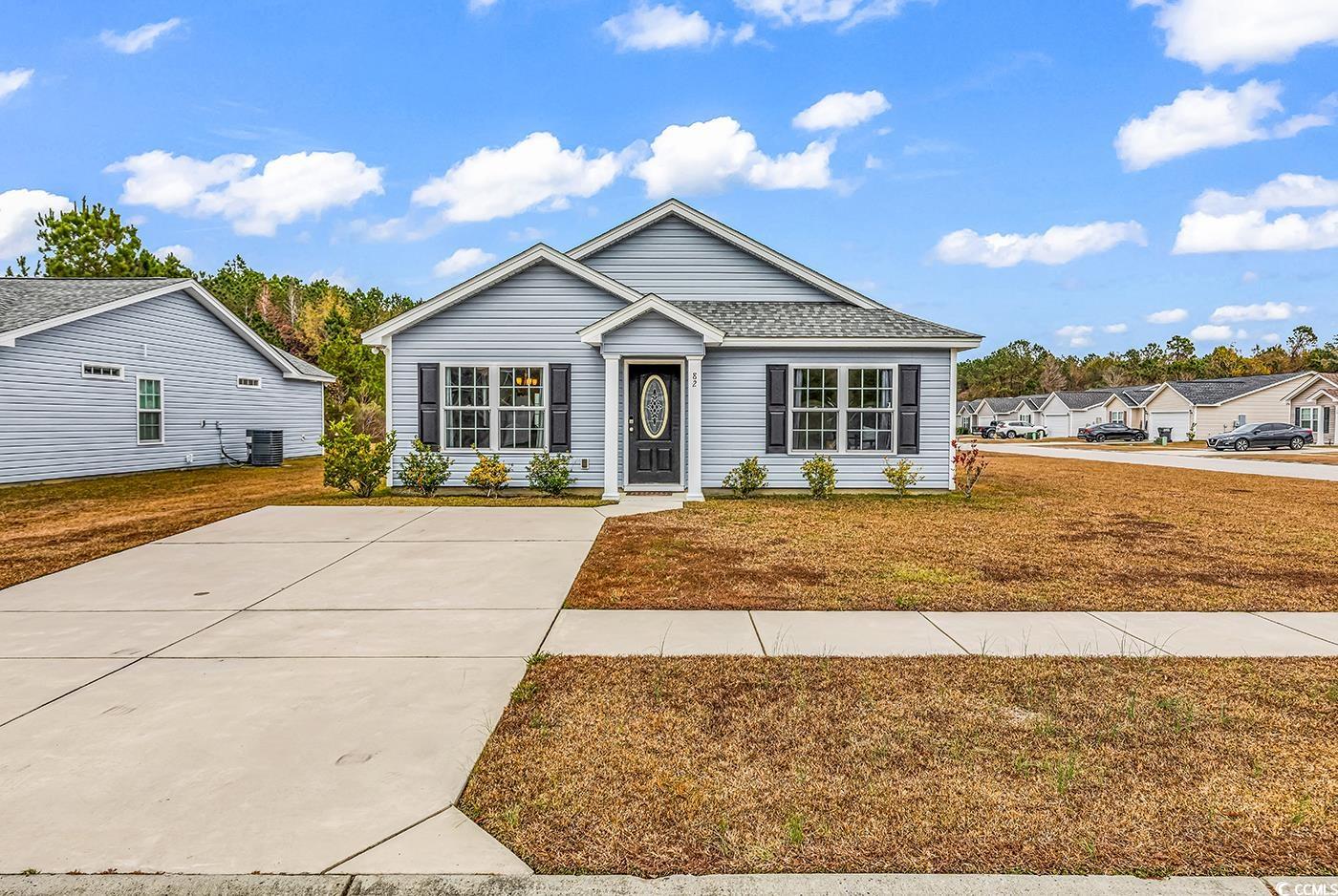 82 Desurrency Court Georgetown, SC 29440 - Photo 2 of 27