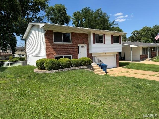17 St Lawrence Drive Ballwin, MO 63021 - Photo 3 of 40