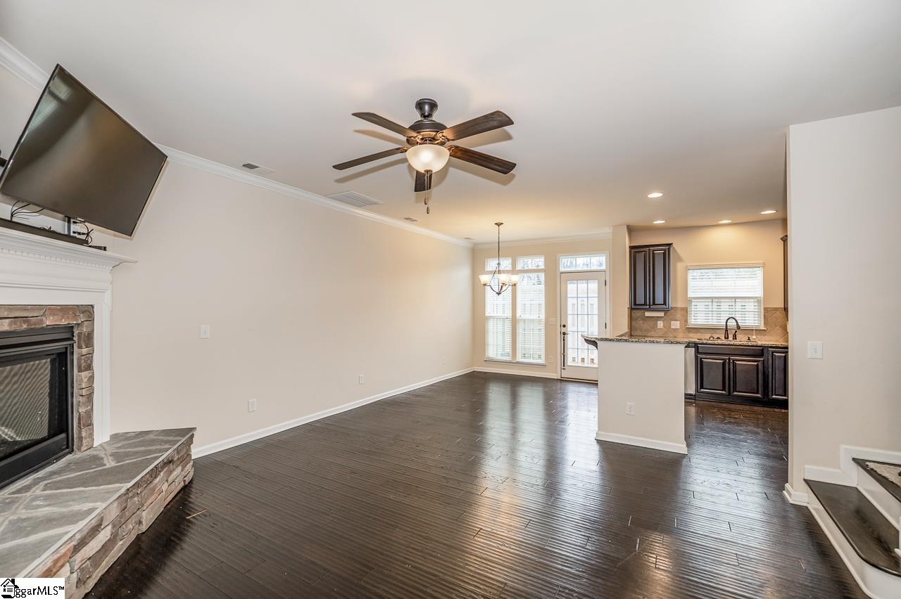 443 Christiane Way Greenville, SC 29607 - Photo 4 of 23 Gallery Image 4