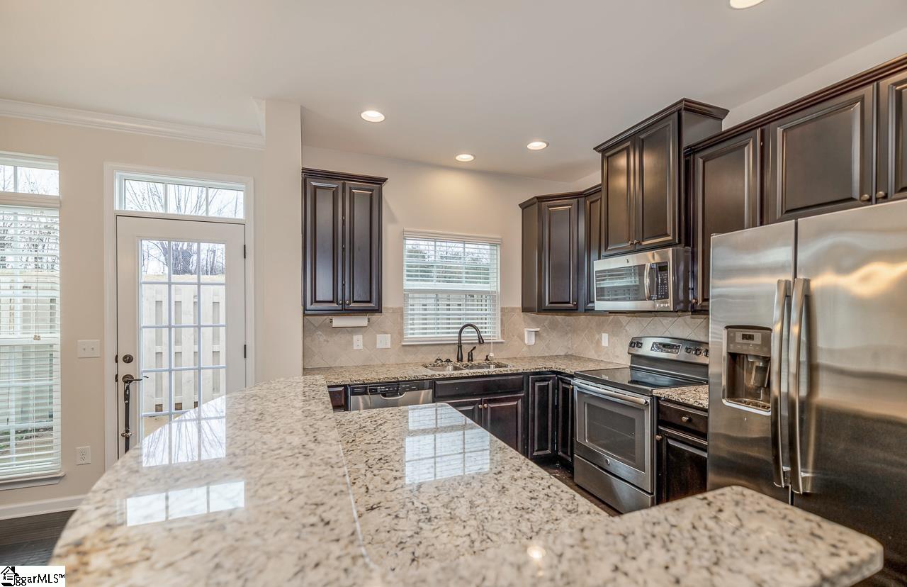 443 Christiane Way Greenville, SC 29607 - Photo 7 of 23 Gallery Image 7