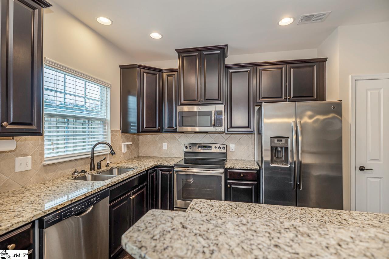 443 Christiane Way Greenville, SC 29607 - Photo 10 of 23 Gallery Image 10