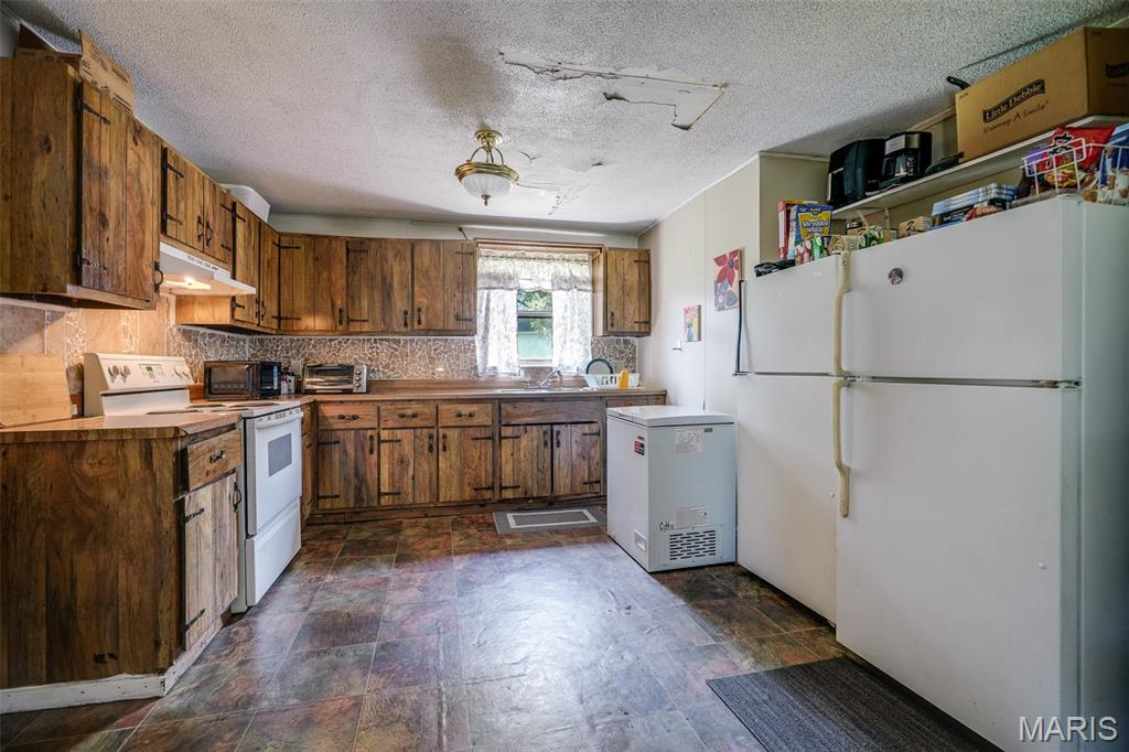 1302 St Raphael Drive East St. Louis, IL 62206 - Photo 18 of 24