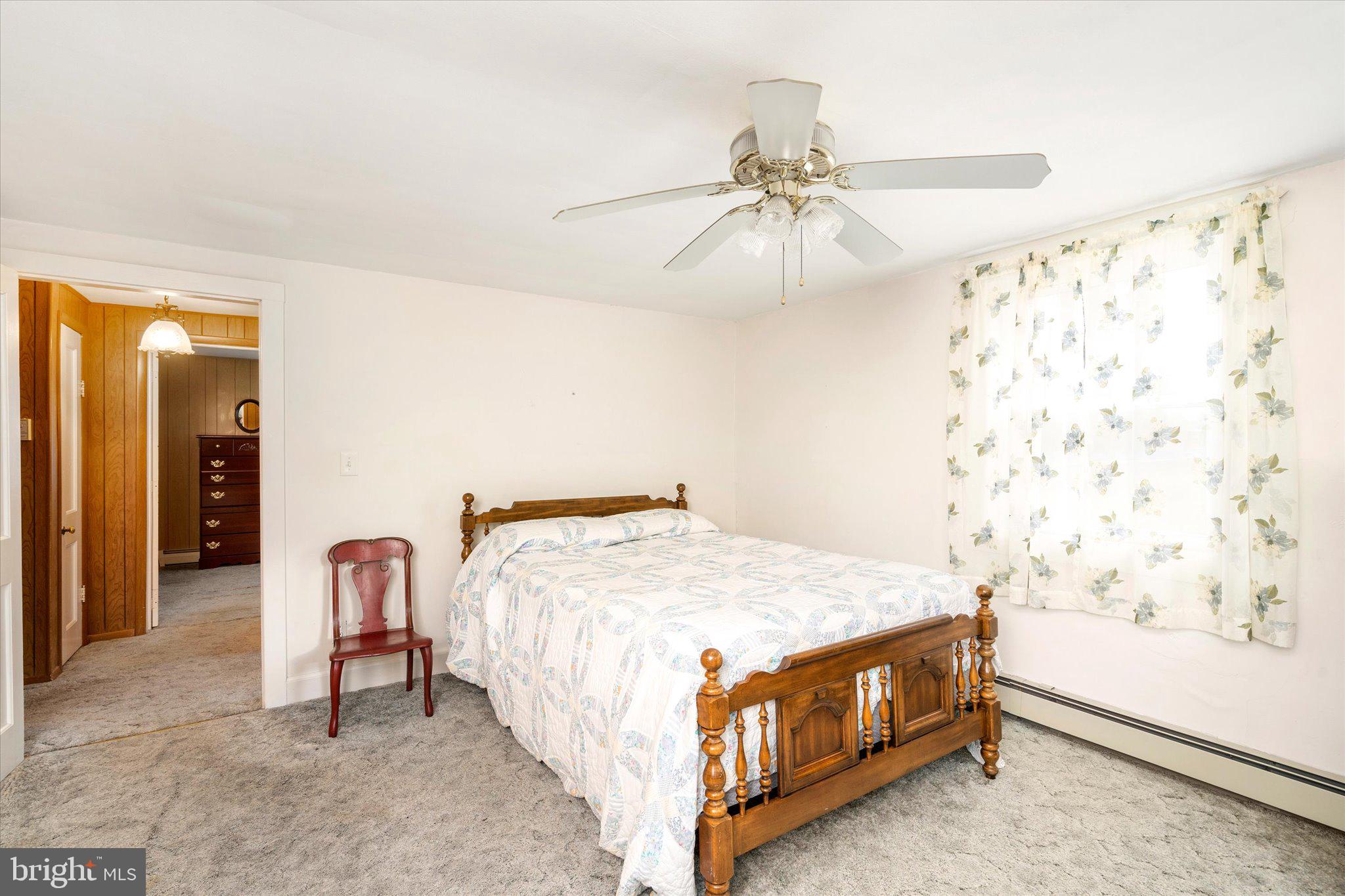 2035 Hamilton Avenue Hamilton, NJ 08619 - Photo 12 of 53 Primary bedroom