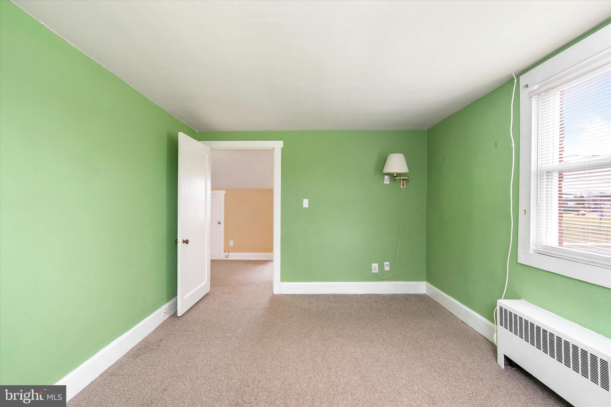2035 Hamilton Avenue Hamilton, NJ 08619 - Photo 29 of 53
