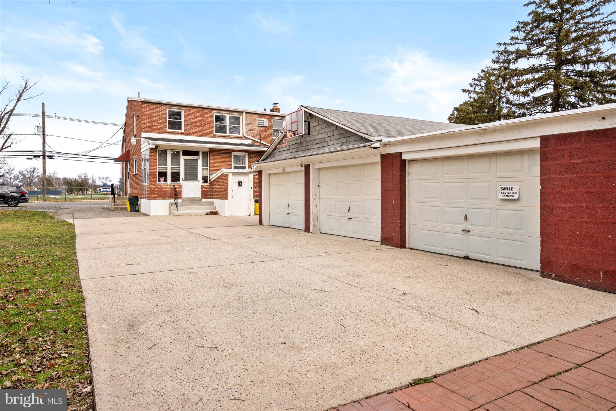 2035 Hamilton Avenue Hamilton, NJ 08619 - Photo 48 of 53