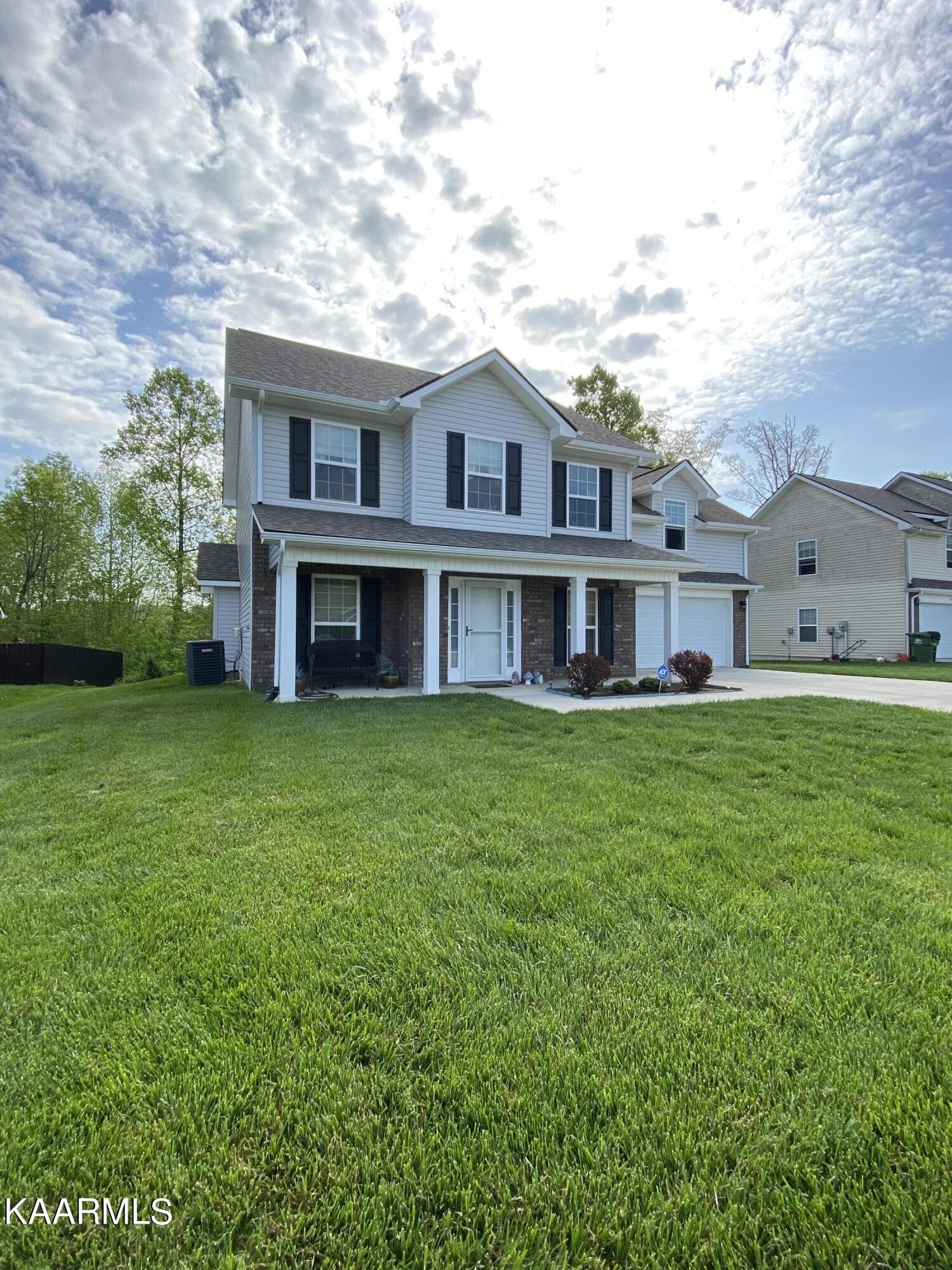 920 Elsborn Ridge Road Maryville, TN 37801 - Photo 3 of 24 Gallery Image 3
