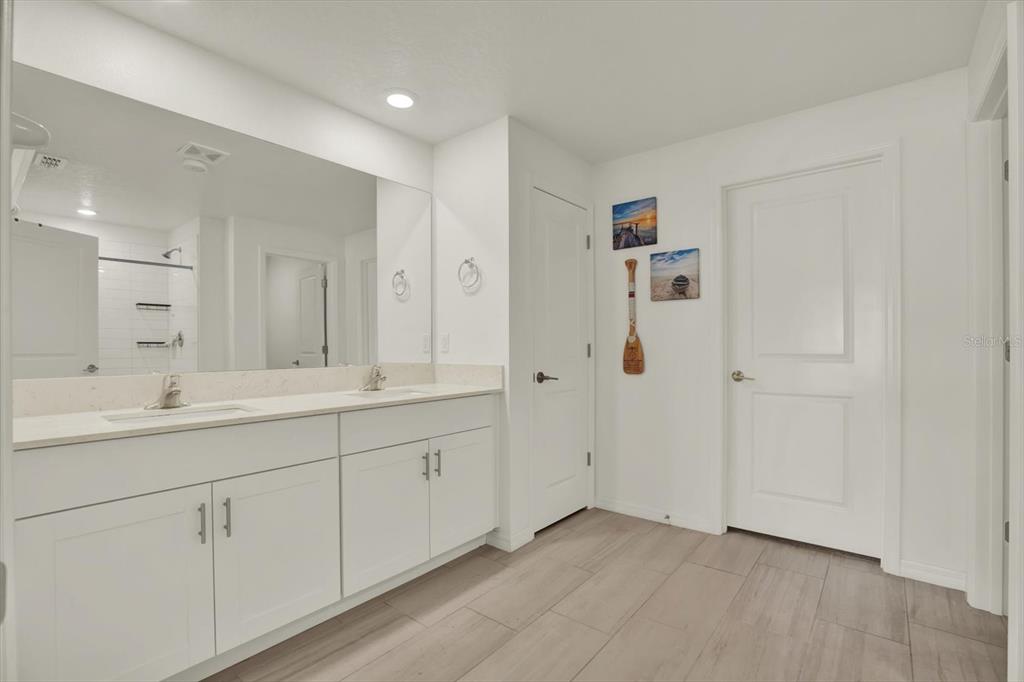 13108 Palmerston Road Riverview, FL 33579 - Photo 18 of 36