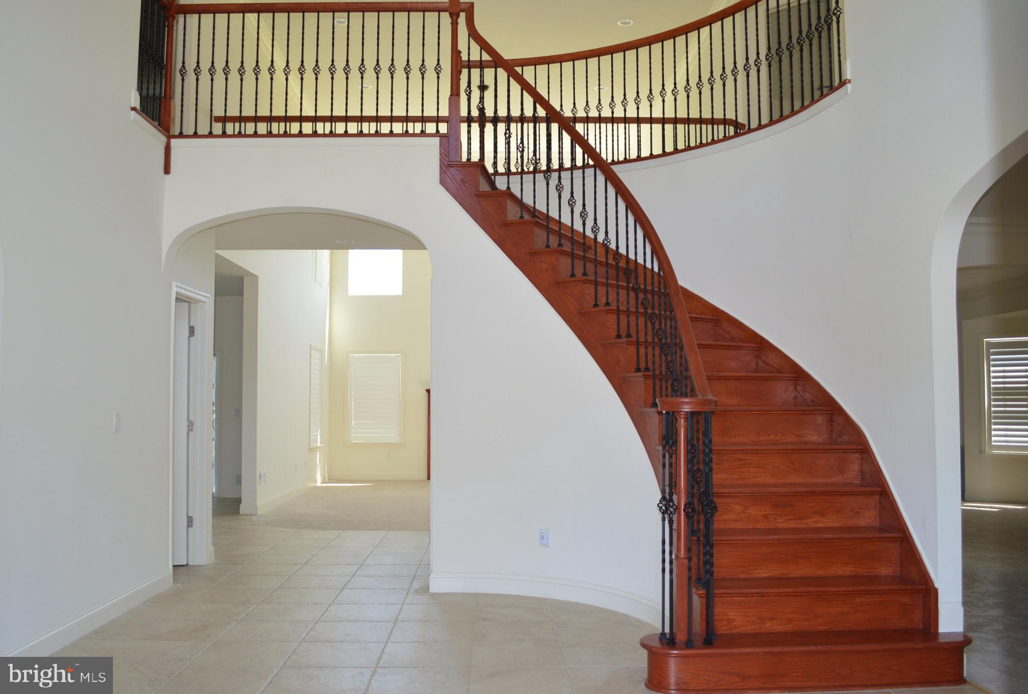 70 Emerald Road Robbinsville, NJ 08691 - Photo 5 of 25 Circular Front Staircase