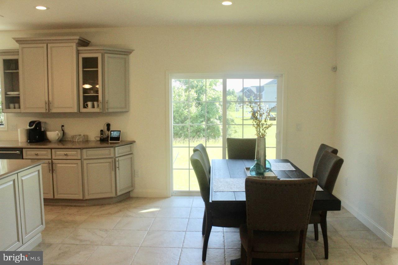 70 Emerald Road Robbinsville, NJ 08691 - Photo 6 of 25 Kitchen