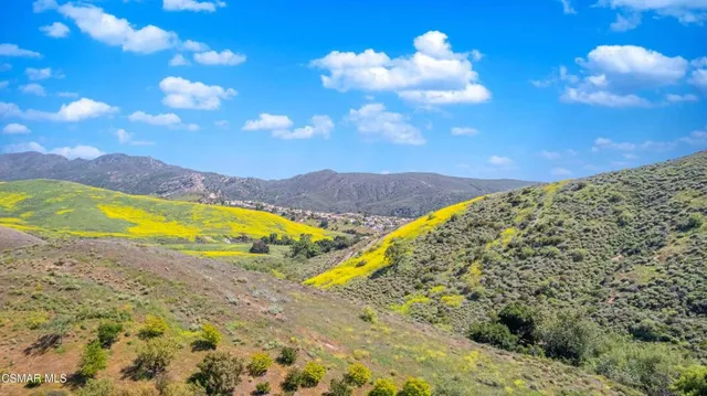 $1,999,999 | 3194 Sunset Hills Boulevard, Thousand Oaks, CA 91362