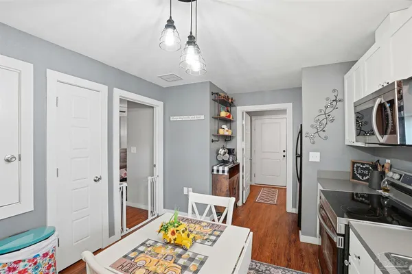 $225,000 | 402 Front Street, Century, FL 32535