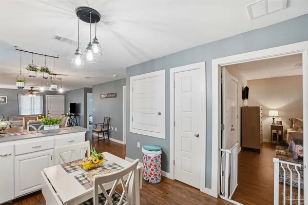 $225,000 | 402 Front Street, Century, FL 32535