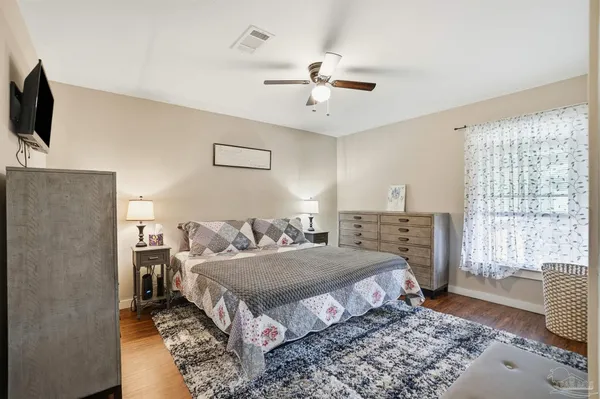 $225,000 | 402 Front Street, Century, FL 32535