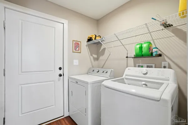 $225,000 | 402 Front Street, Century, FL 32535