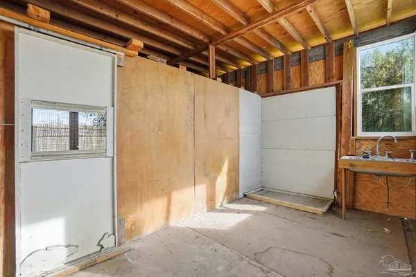 $225,000 | 402 Front Street, Century, FL 32535