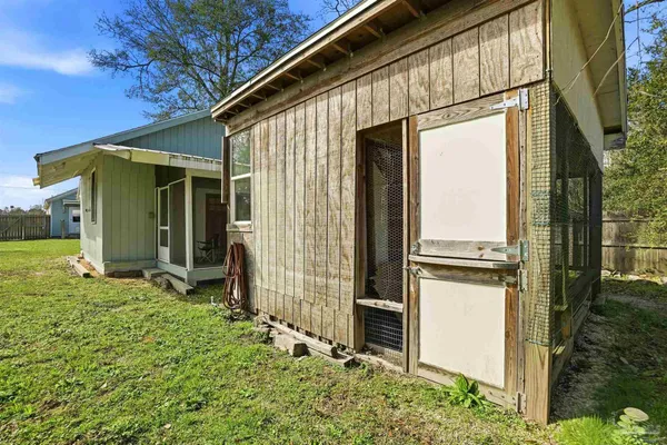 $225,000 | 402 Front Street, Century, FL 32535