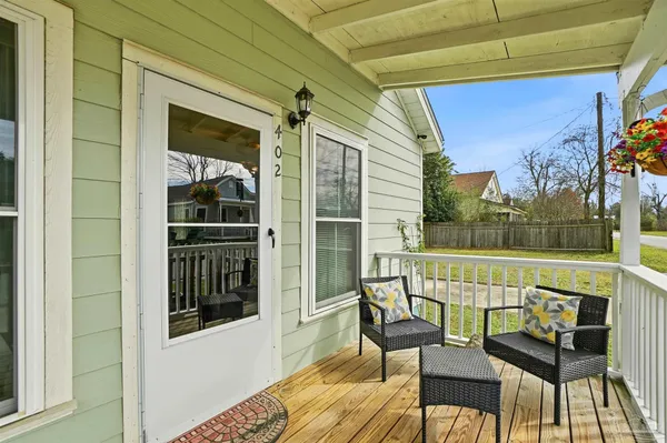 $225,000 | 402 Front Street, Century, FL 32535