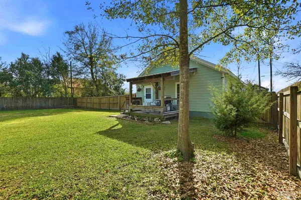 $225,000 | 402 Front Street, Century, FL 32535