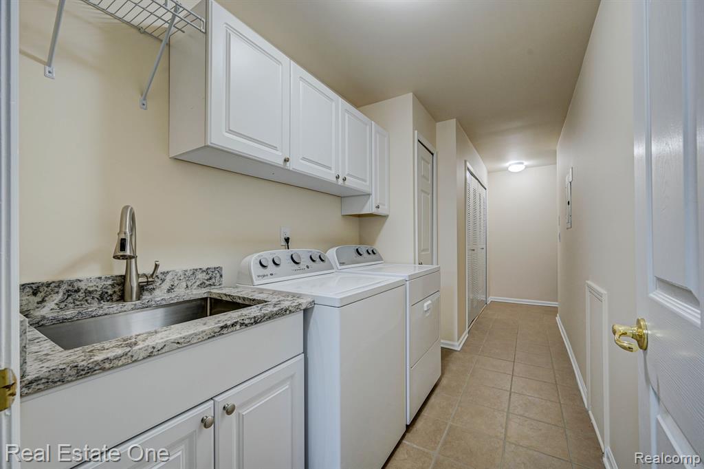 3578 Oakmonte Boulevard, Unit 96 Rochester, MI 48306 - Photo 36 of 47