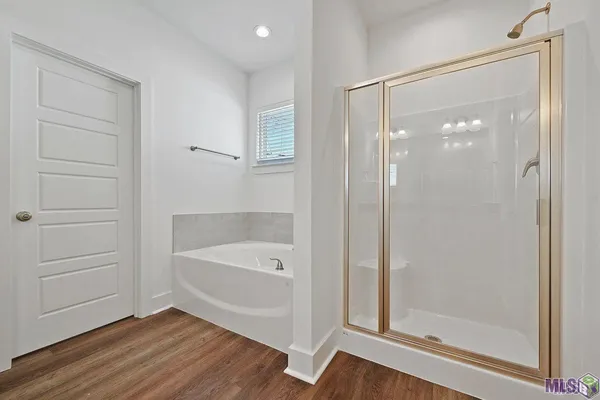 $2,800 | 601 Lake Shelf Drive, Baton Rouge, LA 70820