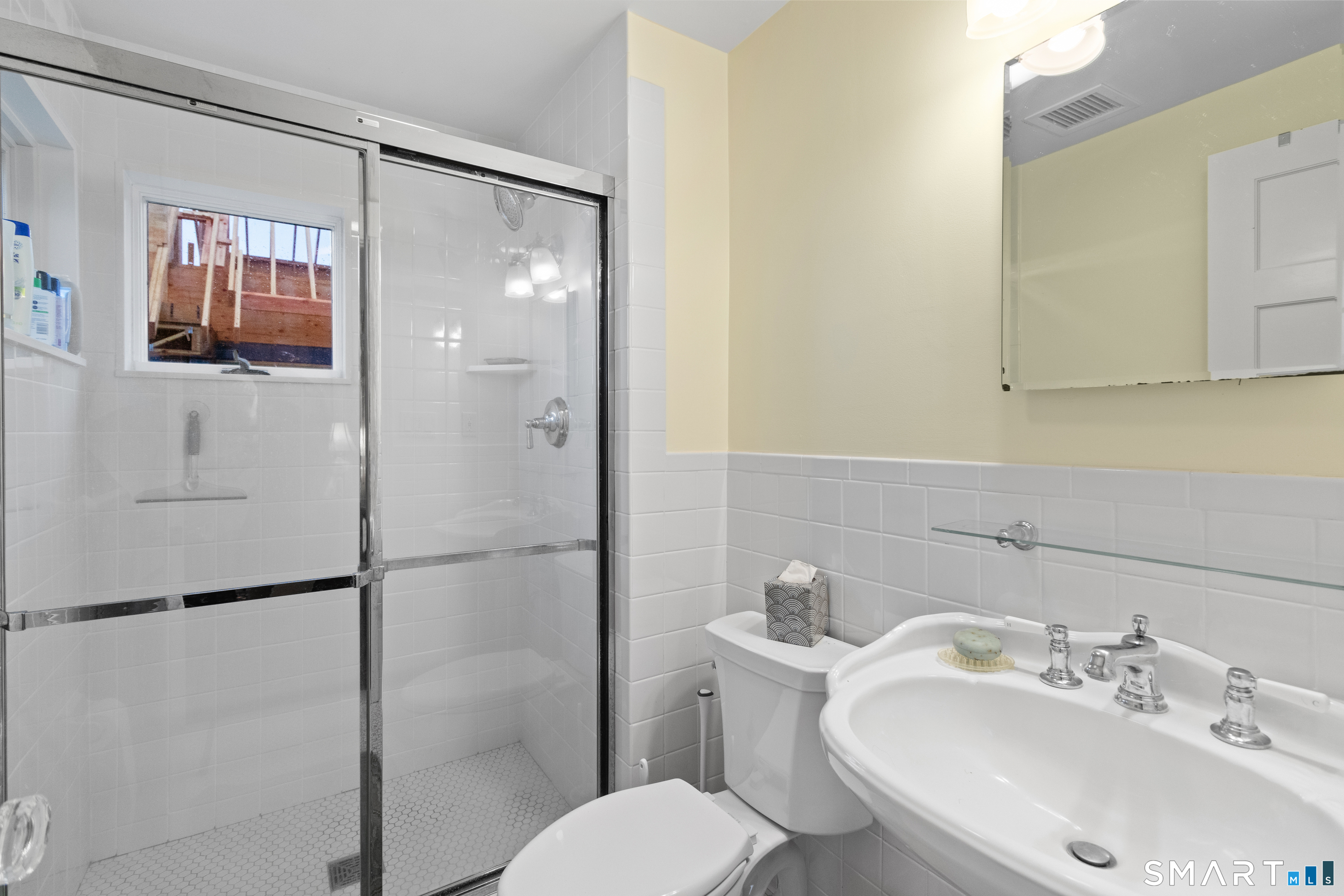 27 Prospect Hill Road Branford, CT 06405 - Photo 17 of 35