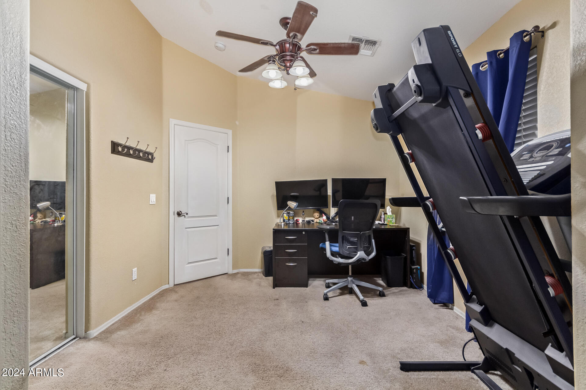 2125 West Carson Road Phoenix, AZ 85041 - Photo 26 of 36 30 - Carson