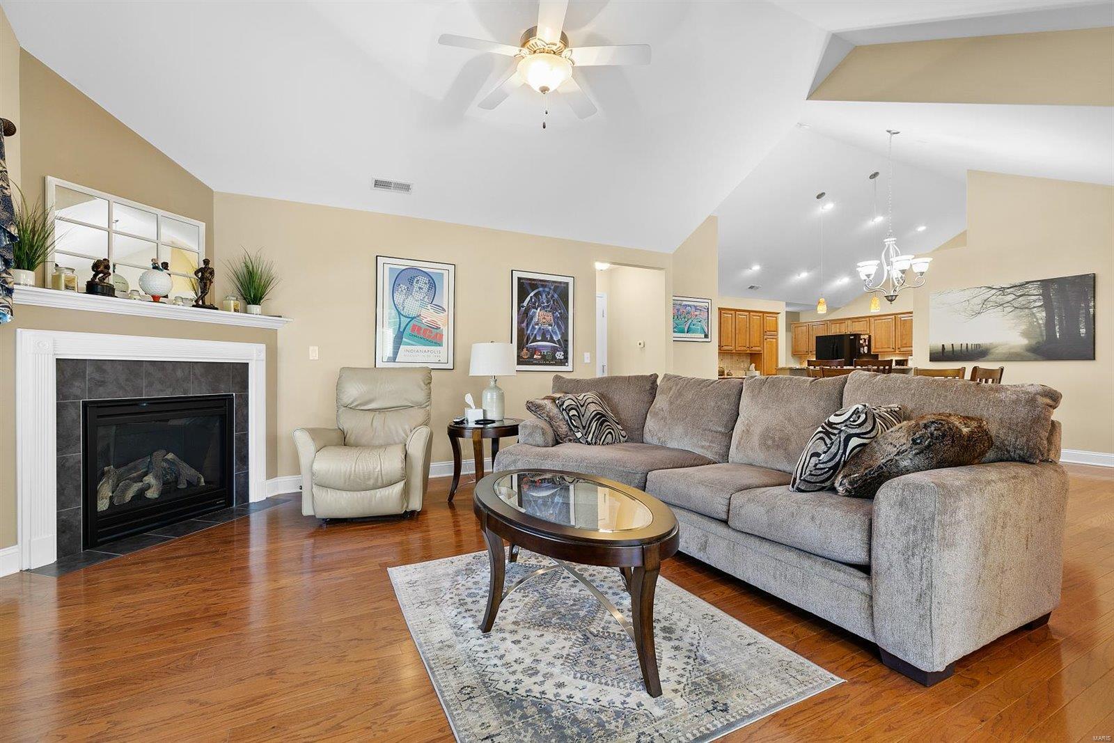 1212 Three Rivers Drive O'Fallon, IL 62269 - Photo 8 of 30 Gallery Image 8