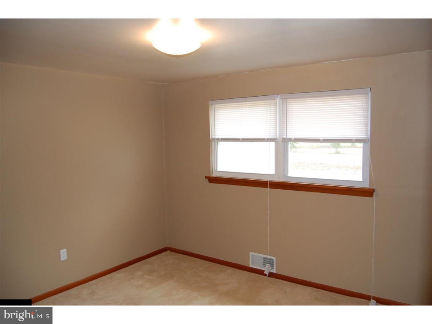 82 Seabreeze Road Bridgeton, NJ 08302 - Photo 13 of 25 Bedroom