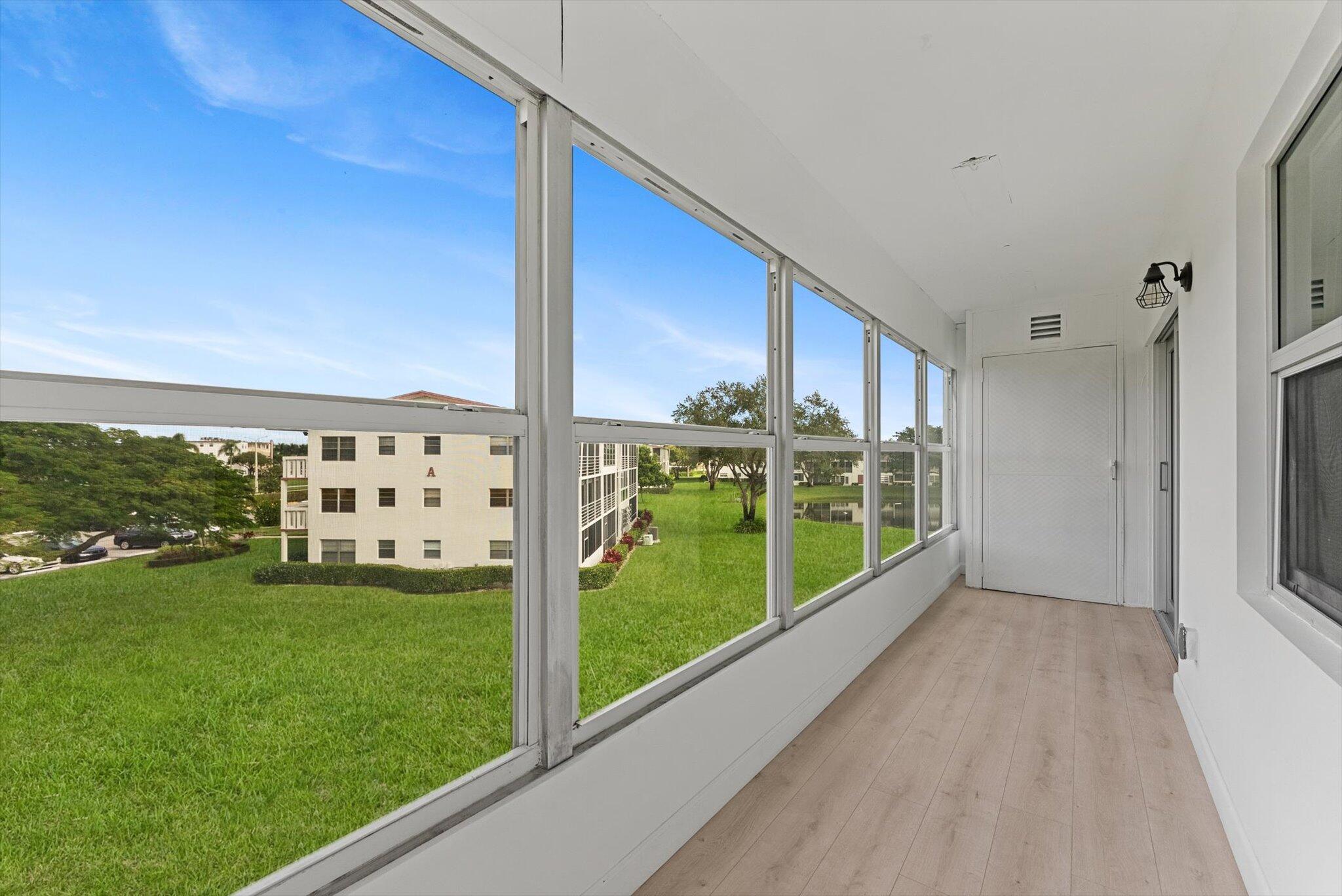 71 Fanshaw B Boca Raton, FL 33434 - Photo 11 of 16 14-14