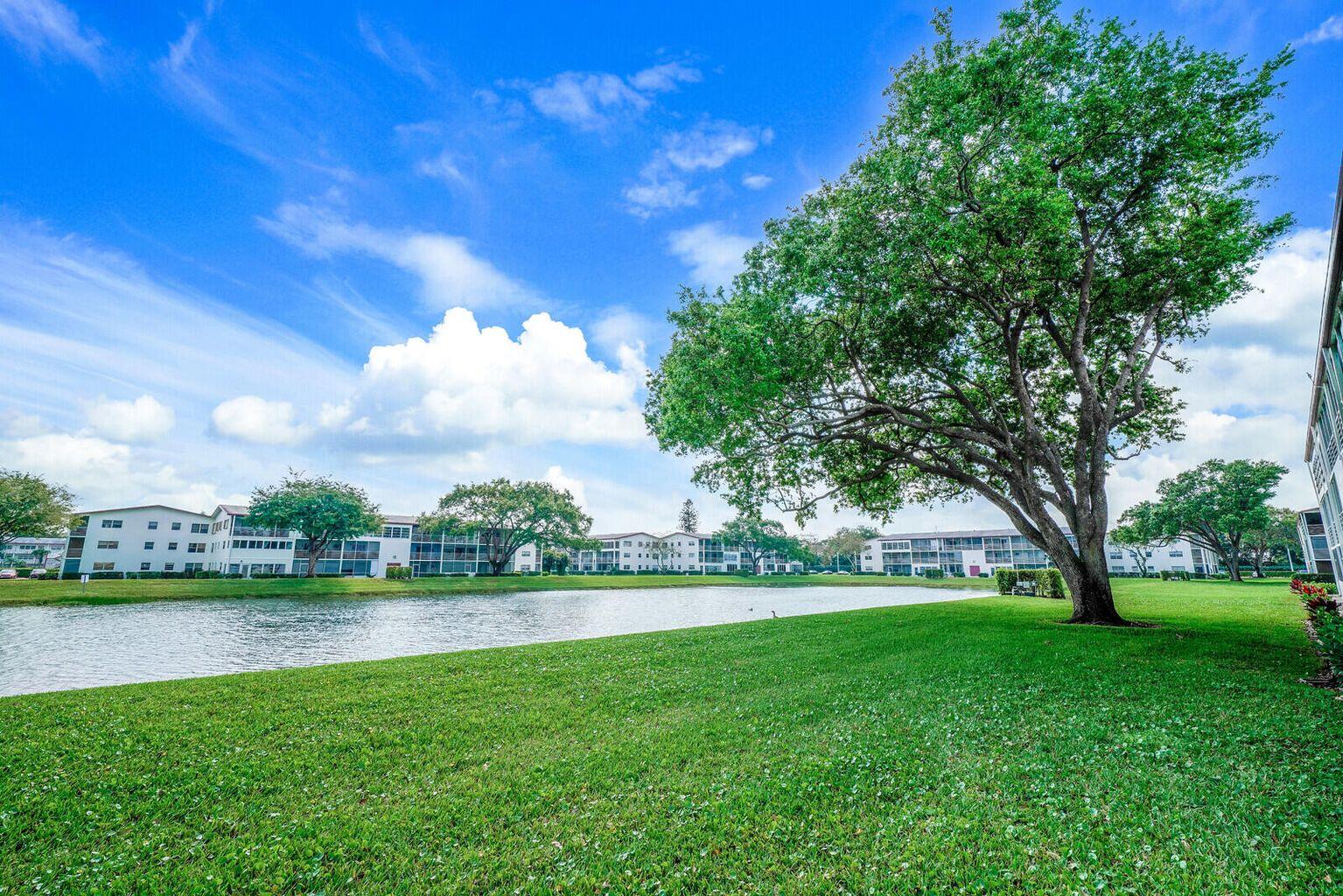 71 Fanshaw B Boca Raton, FL 33434 - Photo 15 of 16 18