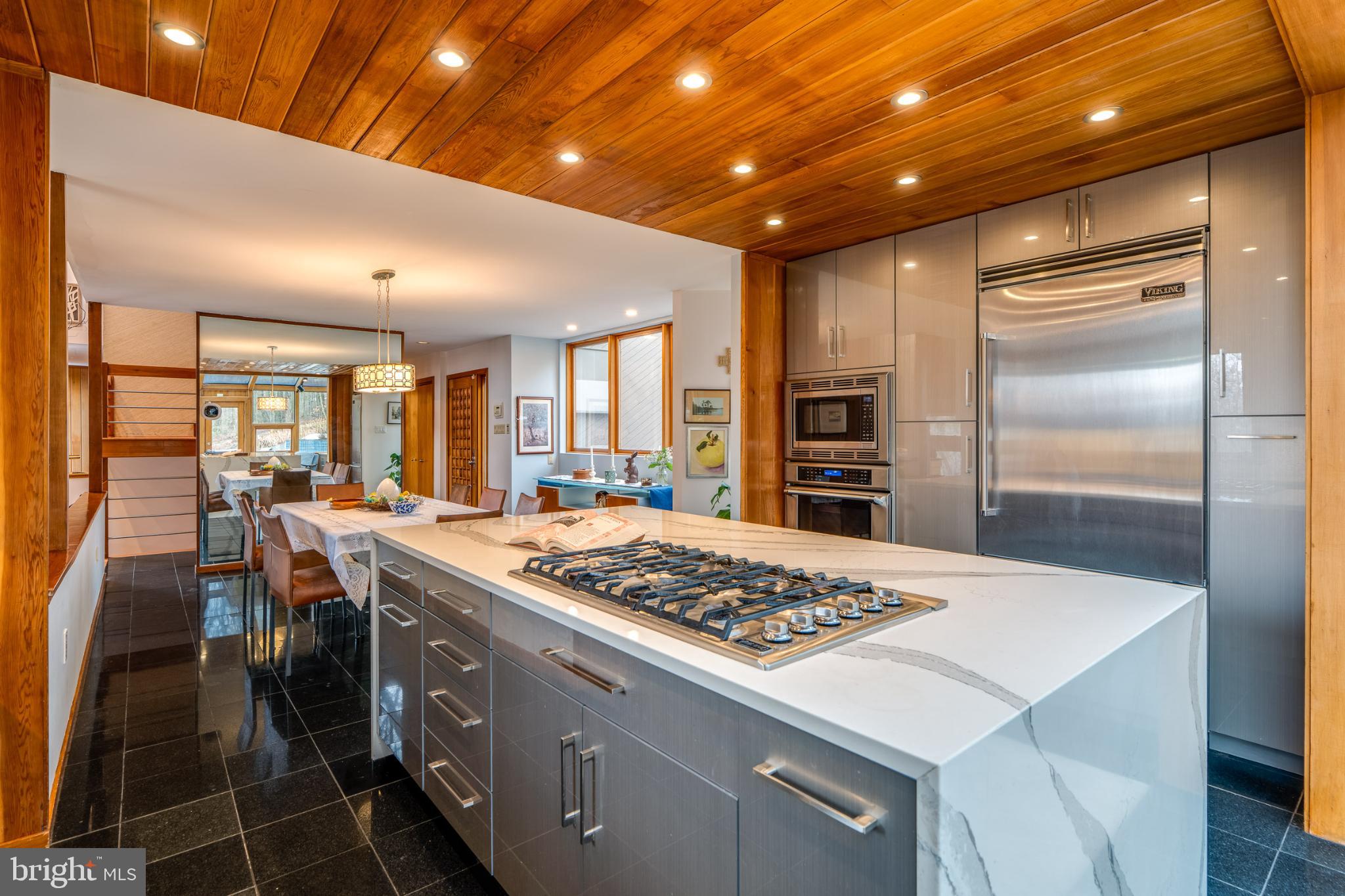 725 Laurel Ridge Road Reinholds, PA 17569 - Photo 26 of 101 Stainless steel, double oven, huge island