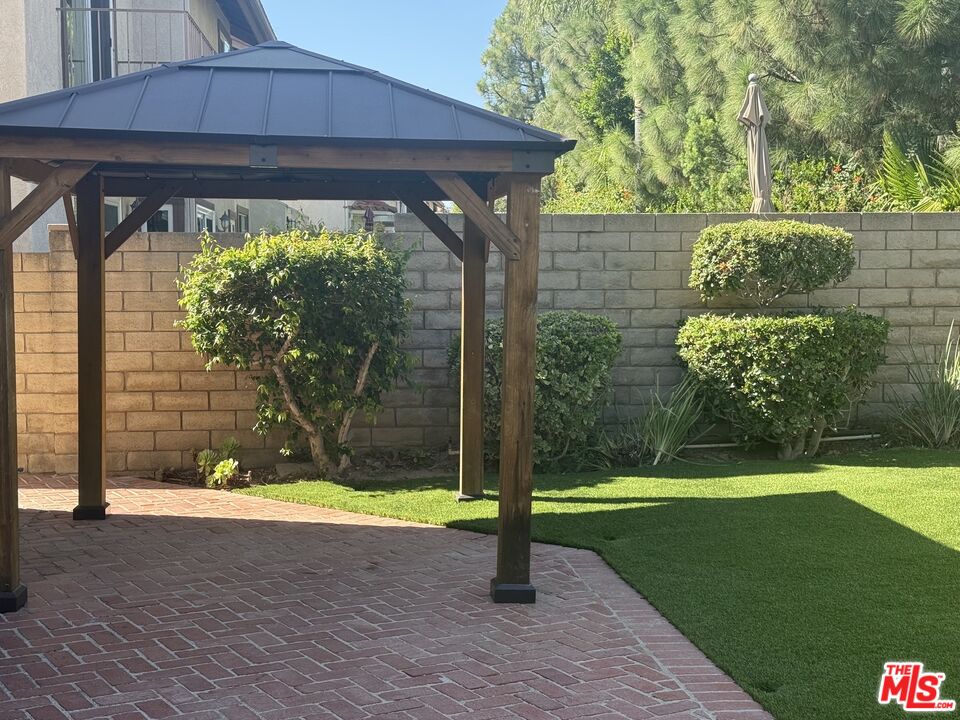 12010 Falcon Ridge Way Porter Ranch, CA 91326 - Photo 13 of 15 Gallery Image 13