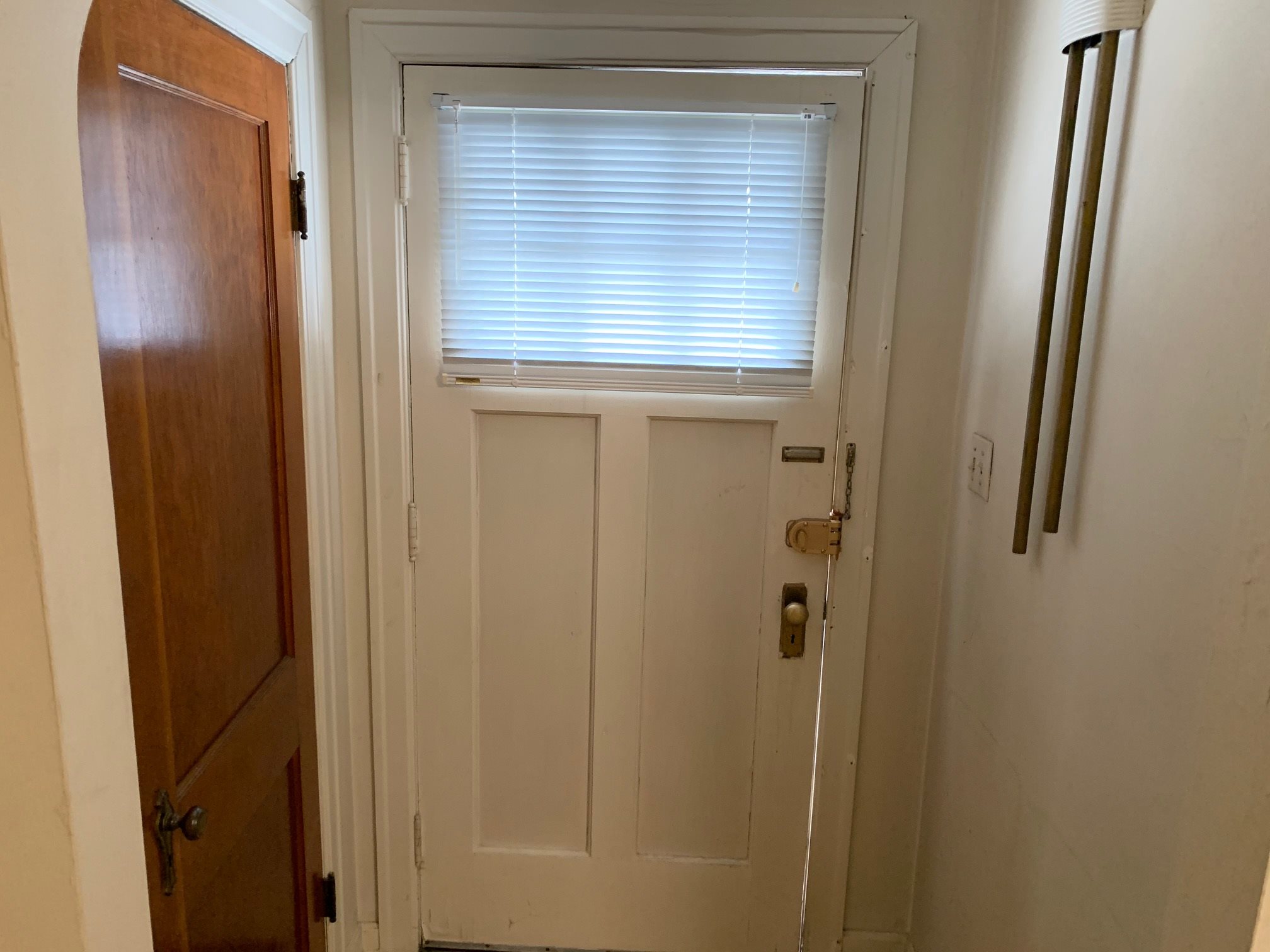 4329 East Paulding Road Fort Wayne, IN 46806 - Photo 2 of 18