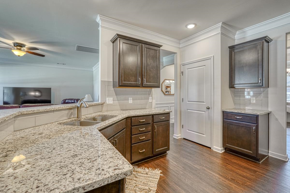 220 Nearmeadows Way Simpsonville, SC 29681 - Photo 16 of 50