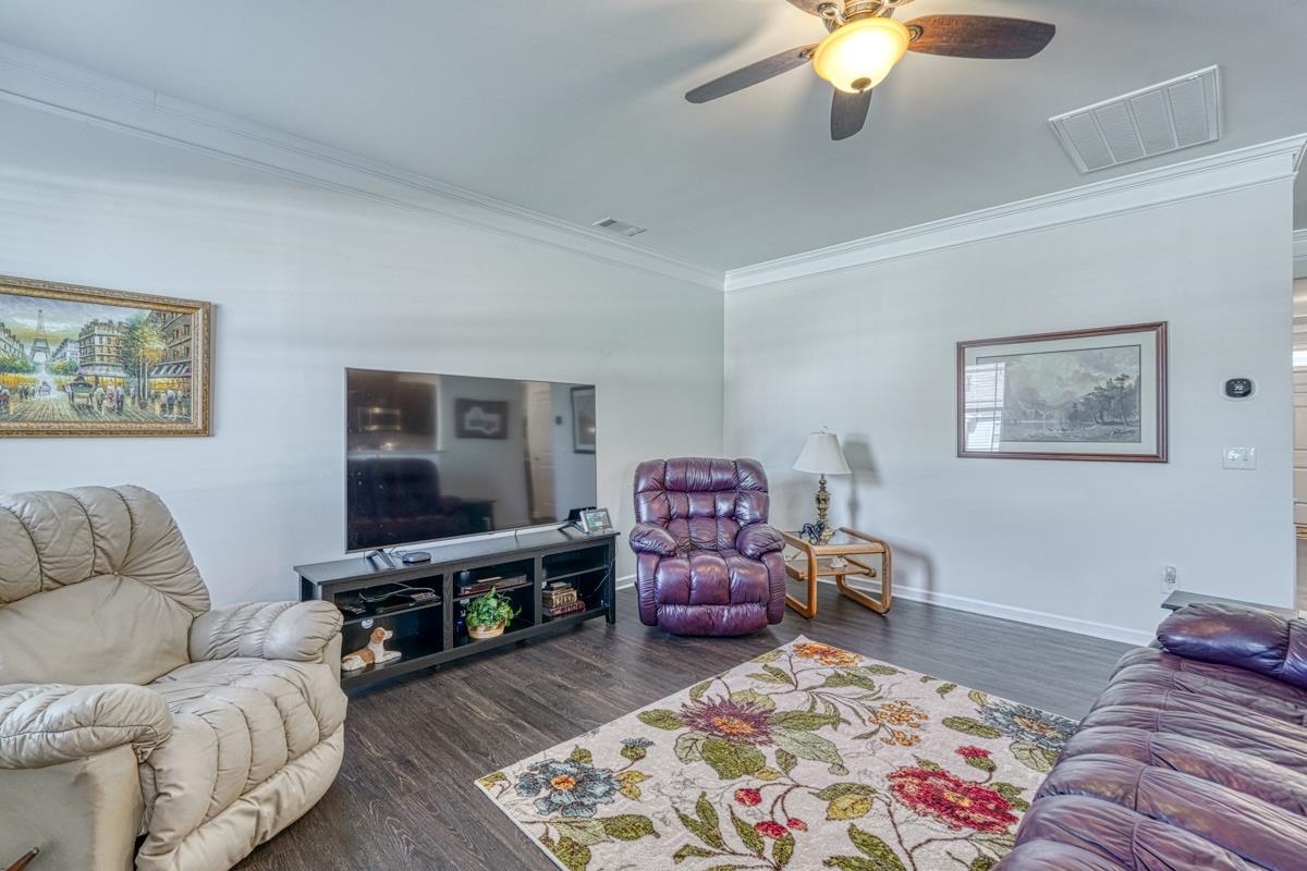 220 Nearmeadows Way Simpsonville, SC 29681 - Photo 10 of 50