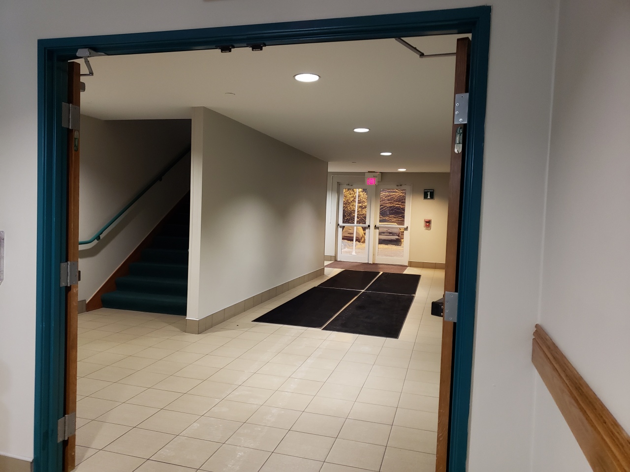 111 Center Street, Unit 355 Lake Geneva, WI 53147 - Photo 20 of 43 X Large Doorways