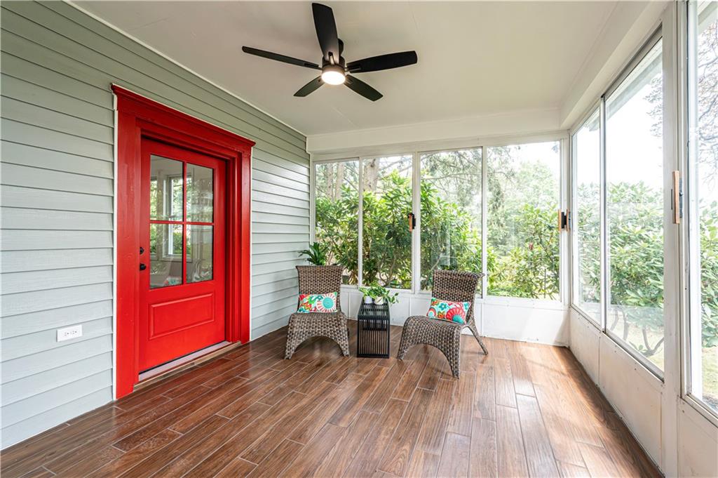 4179 Wallace Road Allison Park, PA 15101 - Photo 7 of 35 Gallery Image 7
