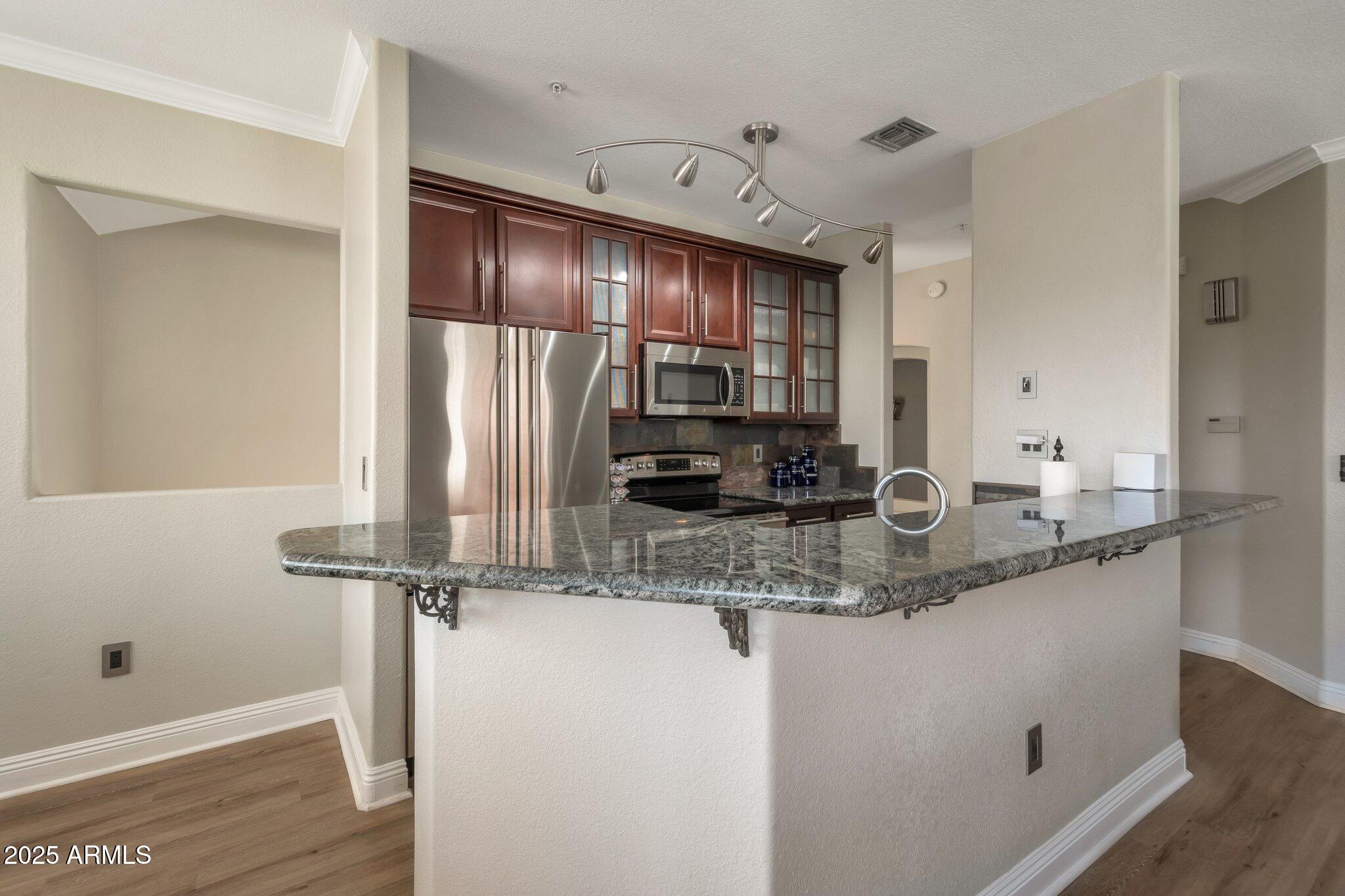 2992 North Miller Road, Unit A212 Scottsdale, AZ 85251 - Photo 3 of 29 A212, 2992 N MILLER RD, Scottsdale